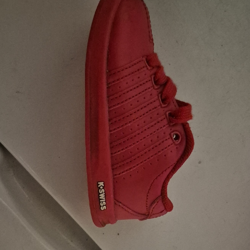 K-Swiss Kids Vibrant Red Sneakers